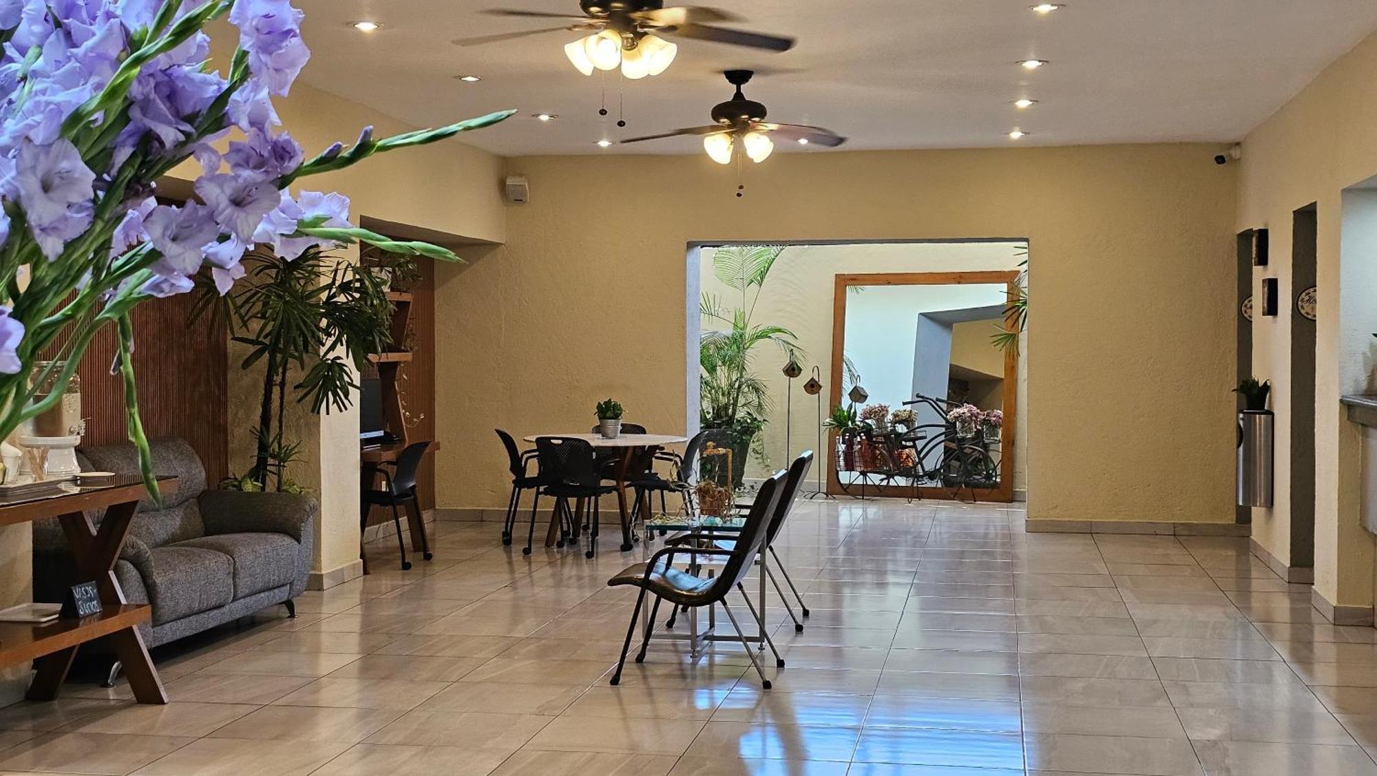 Comfort Inn Cordoba Luaran gambar