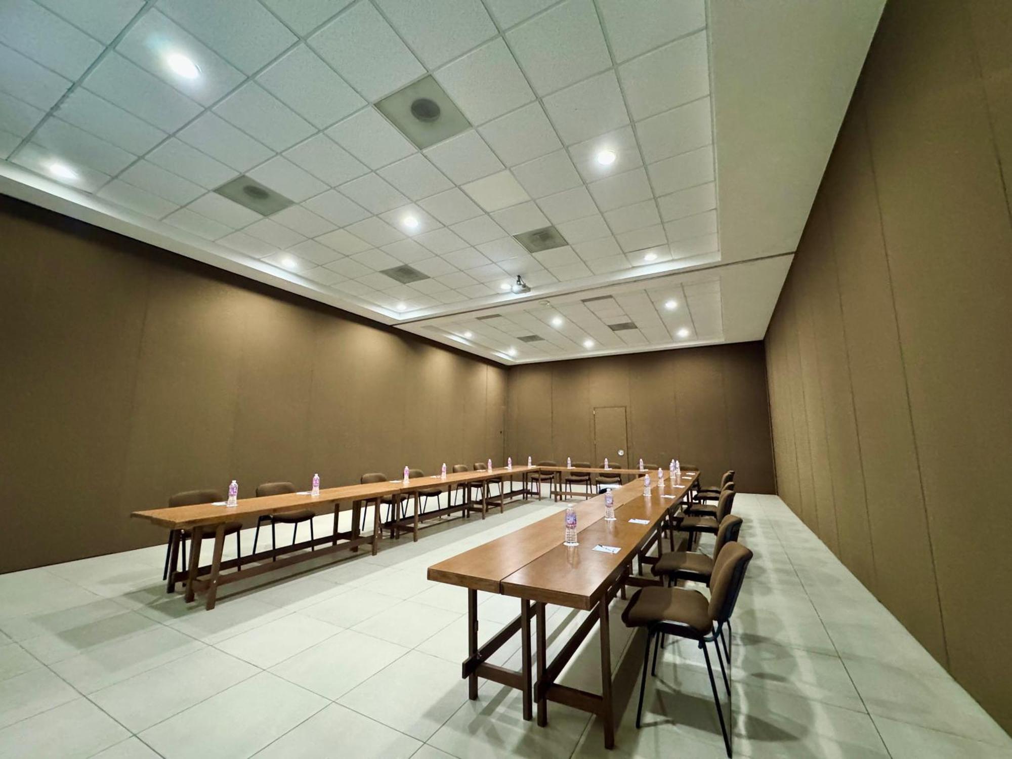 Comfort Inn Cordoba Luaran gambar