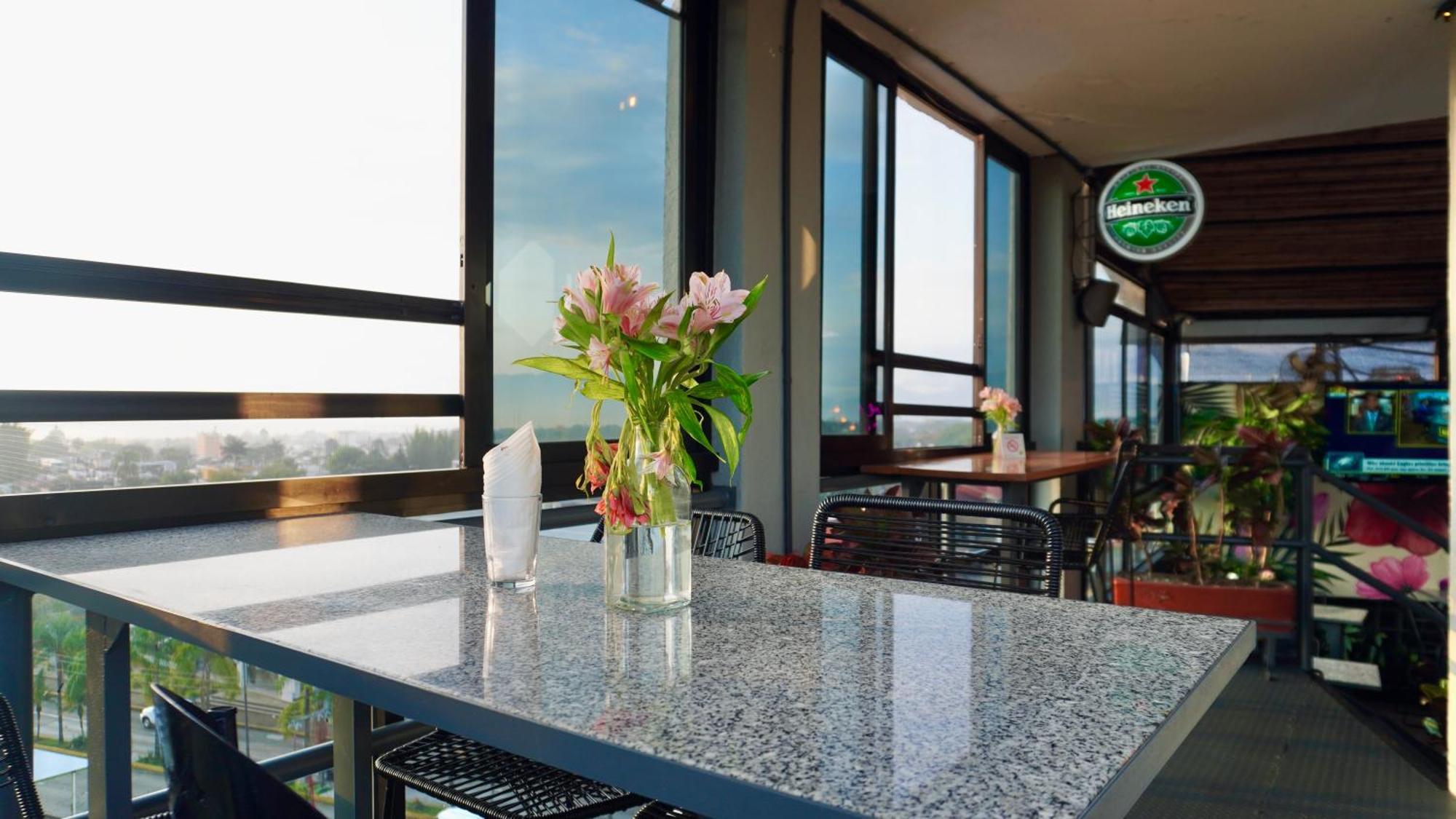 Comfort Inn Cordoba Luaran gambar